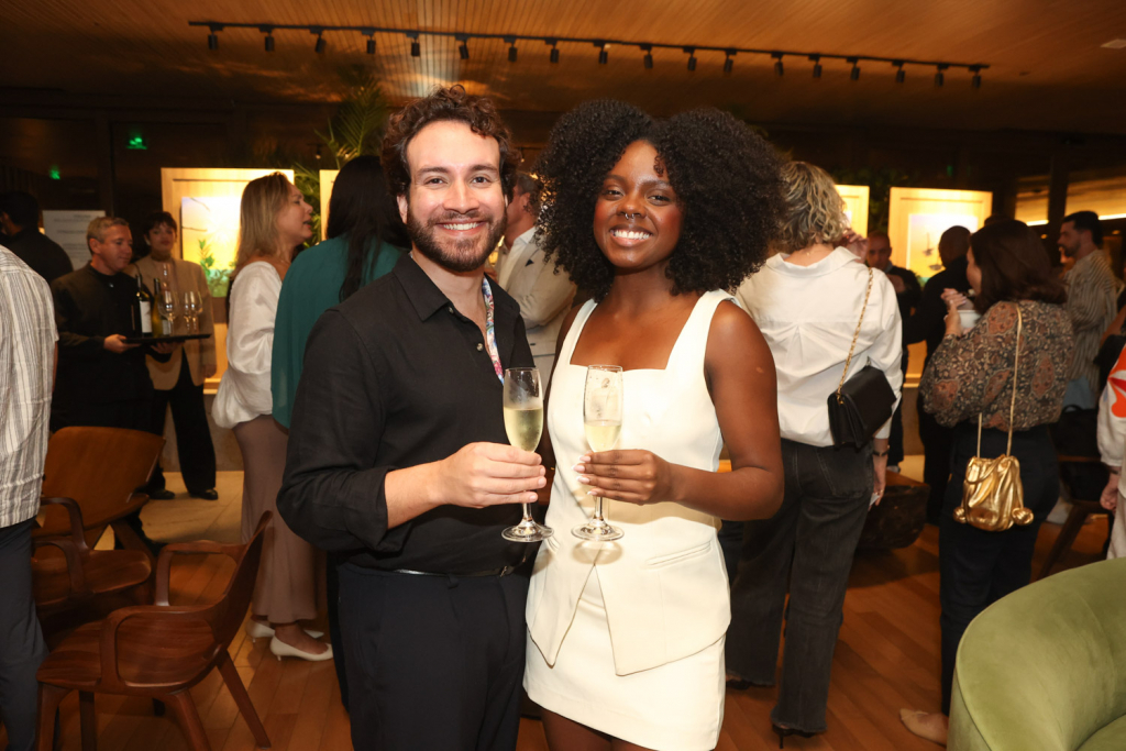 Thamires Soares E Sávio Mello