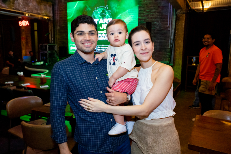 Jornada empreendedora - Encerramento do StartAJE 2025 reúne empresários, jovens talentos e projetos no Hoots Gastropub