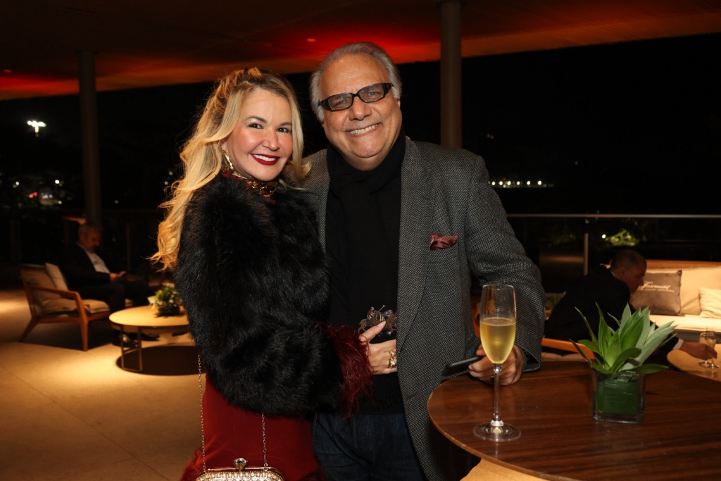 Viviane Fernandes E Frankin Toscano