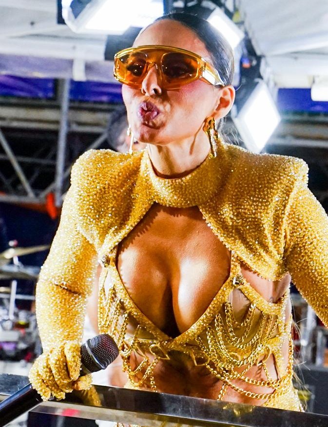 Whatsapp Image 2025 07 25 At 23.02.56 (1)