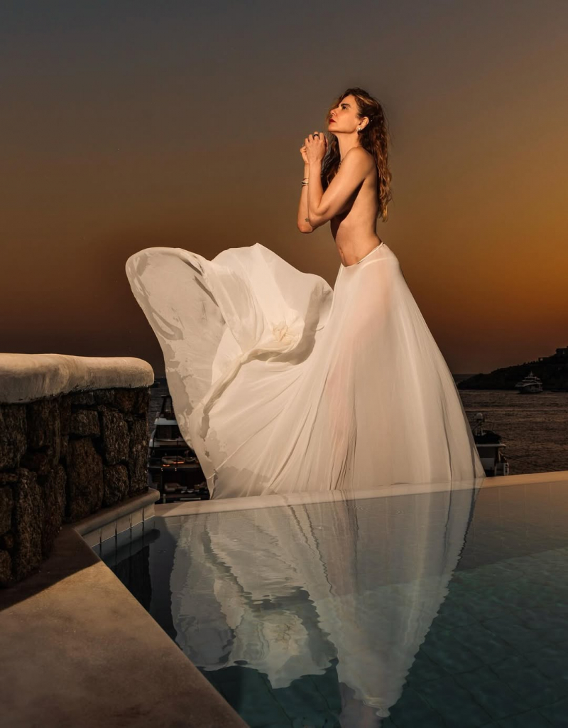 • Mykonos 2025 🇬🇷 Entre O Céu E O Mar, Eu Danço Com O Vento.a Liberdade é O Meu Melhor Vestid