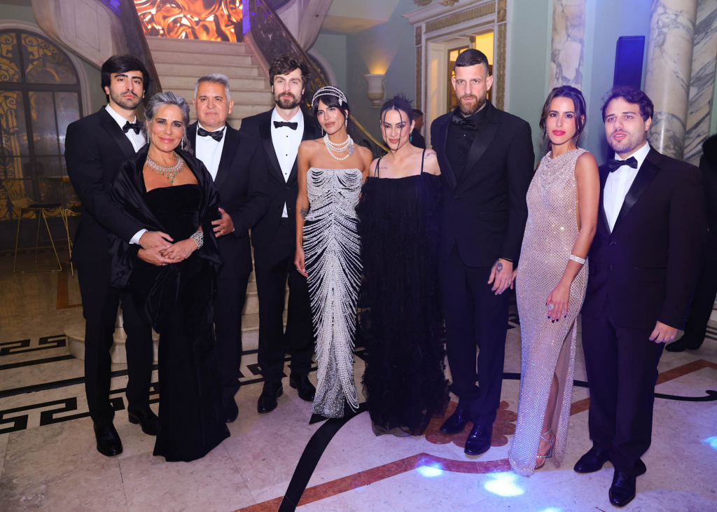 33 Anos De Anttonia Morais