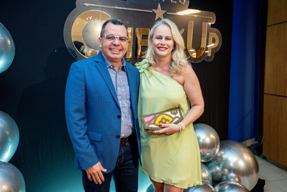 Adriano Loureiro E Roberta Lice