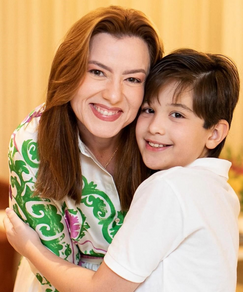 Aline Félix E Victor Barroso