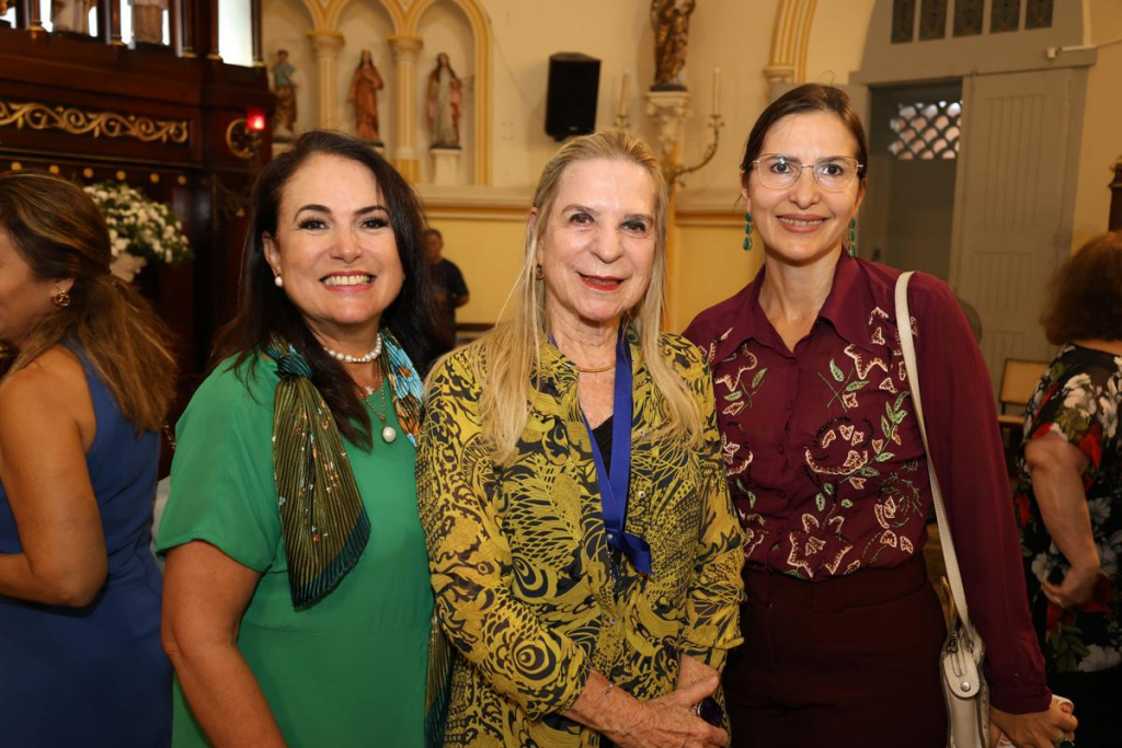 Ana Luiza Costa Lima, Anya Ribeiro E Edna Camara