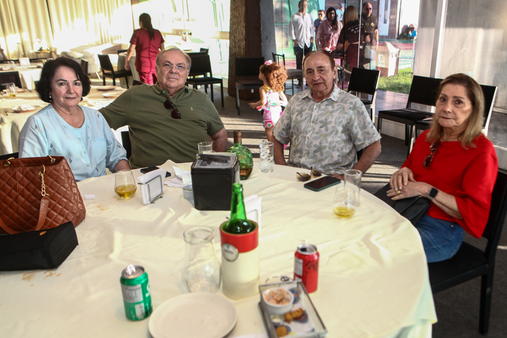 Ana Maria E Roberto Sergio Farias, Tomáz E Fatima De Lima (7)