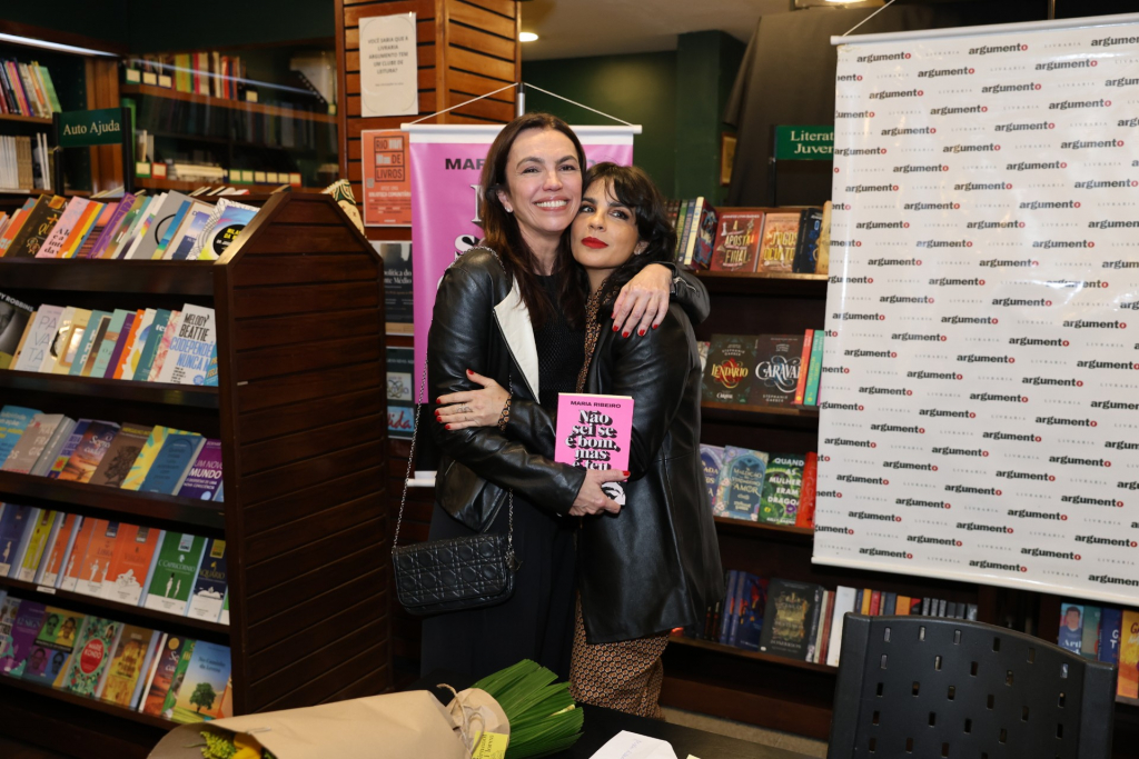 Ana Paula Araújo E Maria Ribeiro
