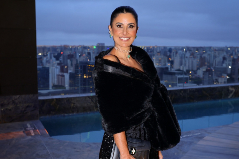 Power Party - Rose Campos Martorano brinda seus 50 no rooftop mais exclusivo de São Paulo