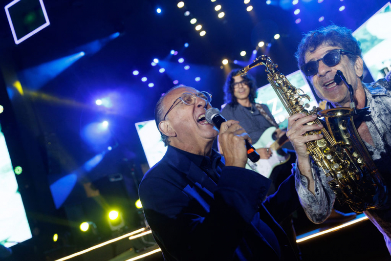 Noite inesquecível - Galvão Bueno, Raça Negra e convidados especiais movimentam o festão dos 60 anos de Idézio Rolim em Guaramiranga