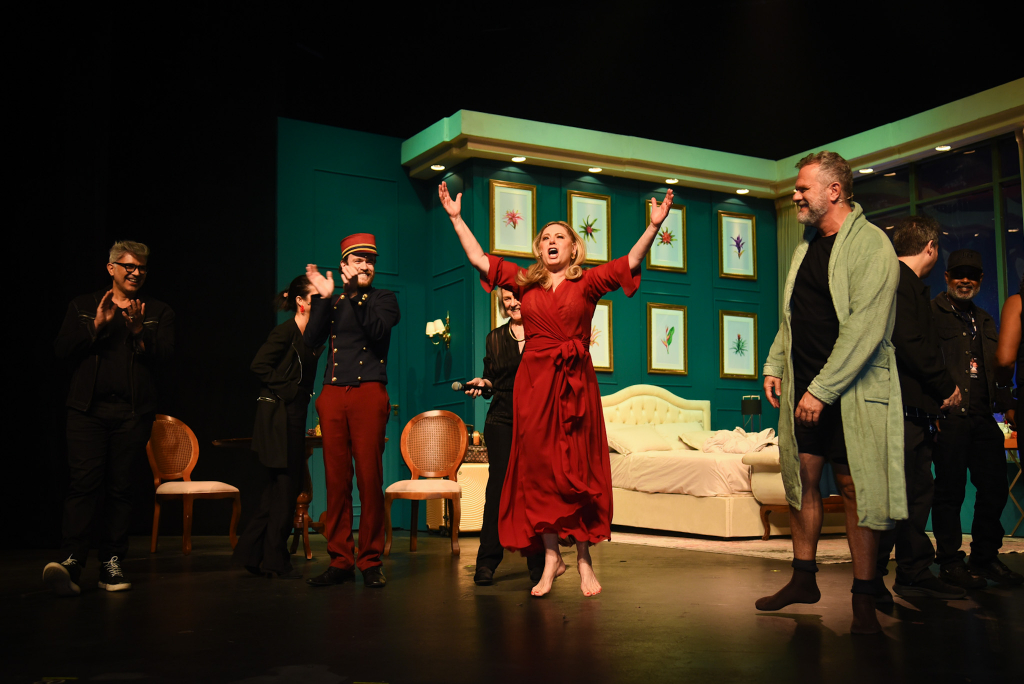 Aplausos Finais 3895