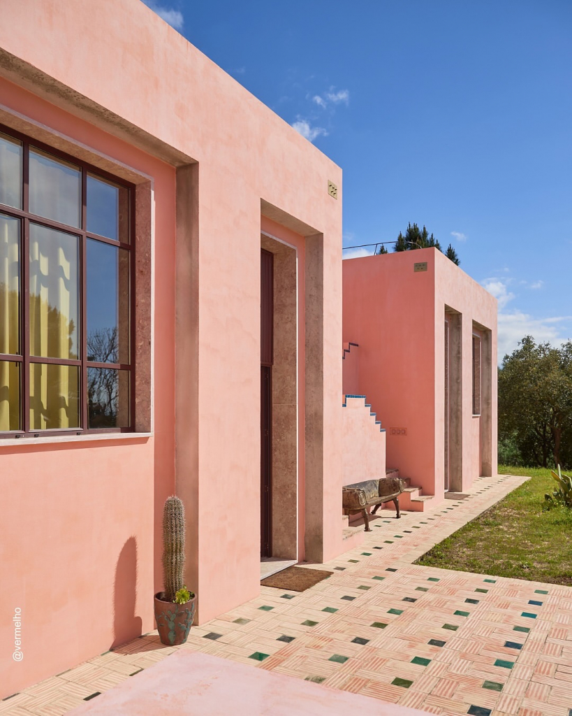 Após O Sucesso Do Hotel Vermelho, O Designer Christian Louboutin Apresenta Sua Mais Nova Empreit (4)