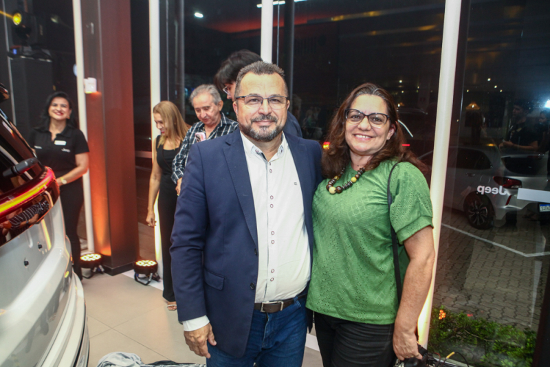 Mercado automotivo - Lançamento oficial do Commander 2026 movimenta a Newsedan Jeep Virgílio Távora, em Fortaleza