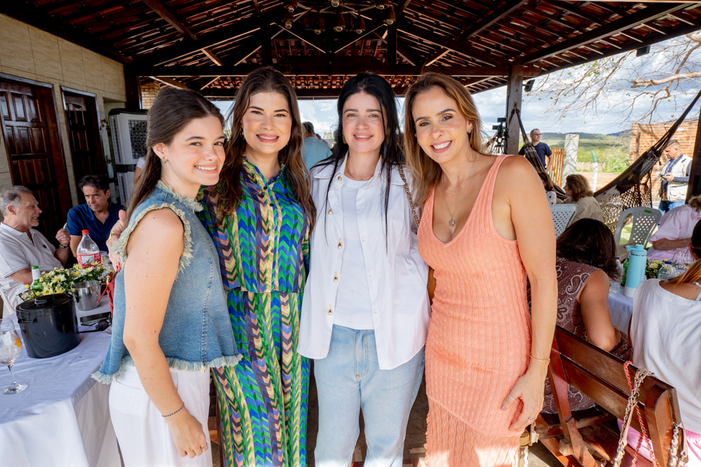 Beatriz Menezes, Ursula Mota, Debora Menezes E Ingrid Gurgel