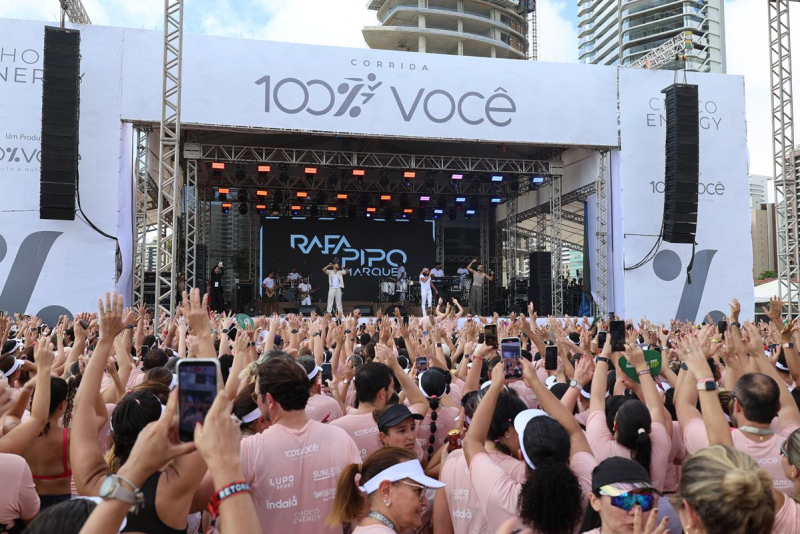 Energia Contagiante - Bell Marques comanda manhã de música e esporte na orla de Fortaleza com a Corrida 100% Você