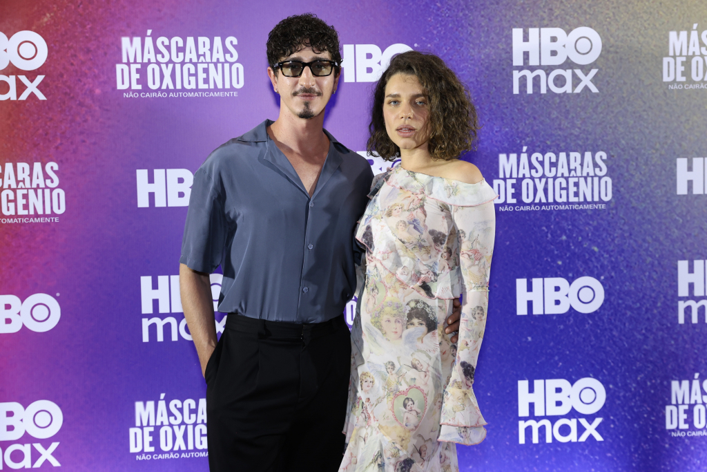 Bruna Linzmeyer E Johnny Massaro