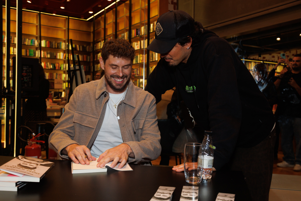 Bruninho E Gabriel Medina (2)