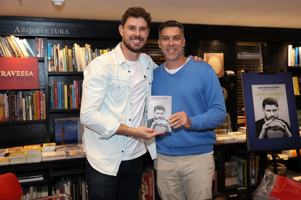 "bruninho", Lança O Livro "entre Sombras E Vitórias