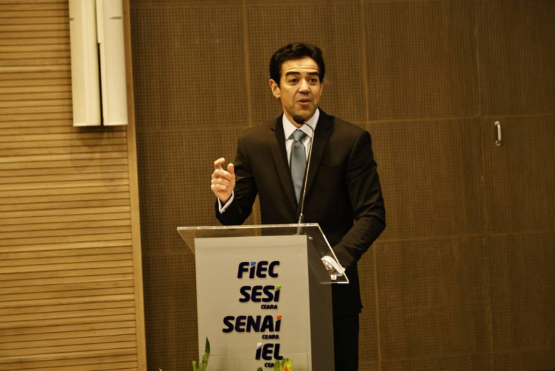 Diálogo jurídico - Auditório da FIEC reúne especialistas para debate sobre Consensualismo na Administração Pública