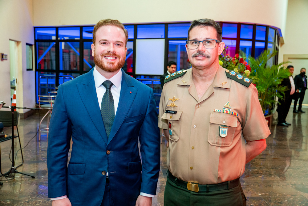 Bruno Teles E Roberto Caracas