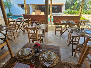 Café Junto à Piscina