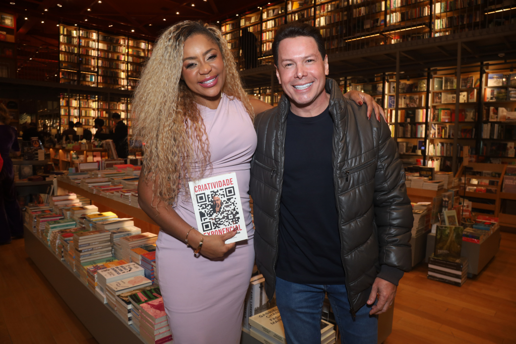 Cariucha E Marcão Do Povo