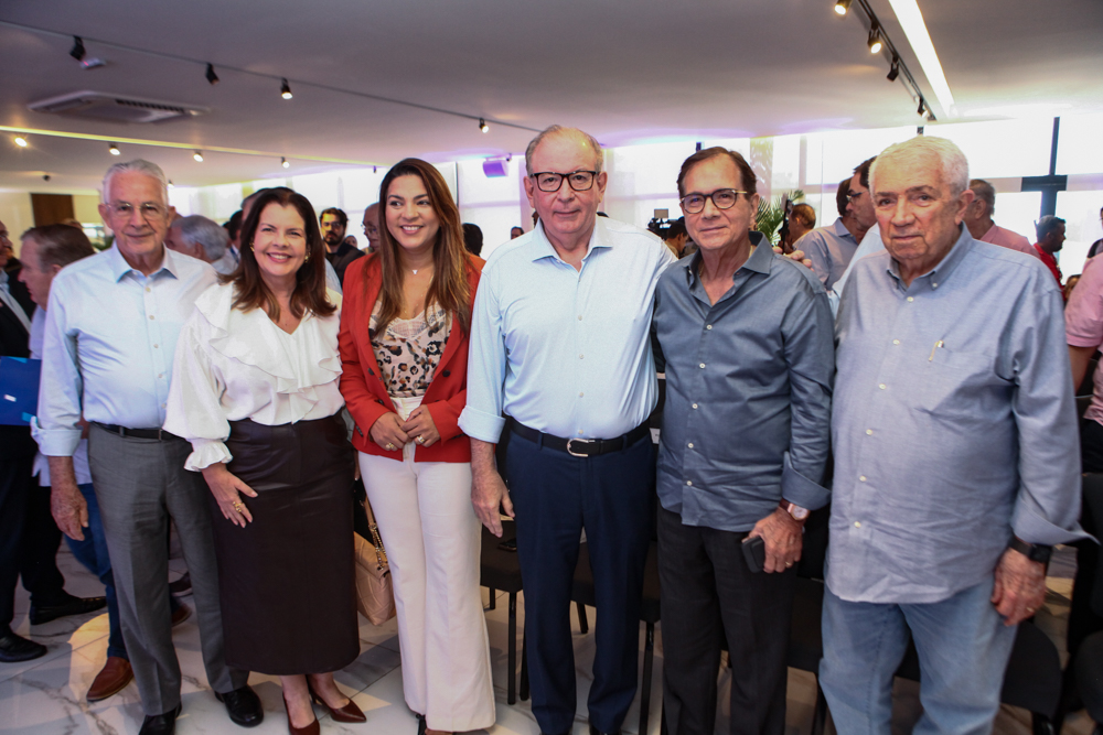 Carlos Prado, Eliane Brasil, Vilma Freire, Ricardo Cavalcante, Beto Studart E Roberto Macedo (5)