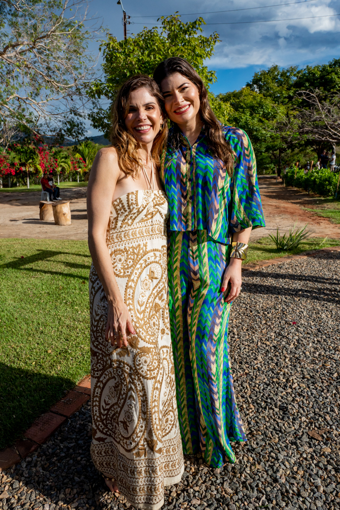 Carol Bezerra E Ursula Mota (2)