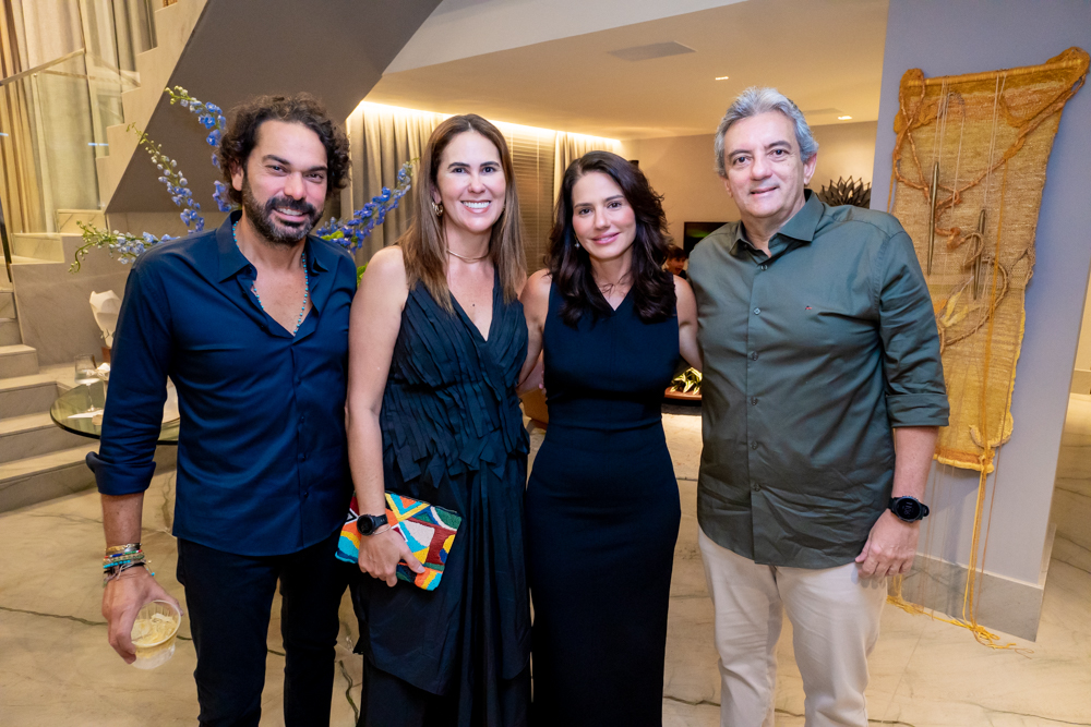 Cláudio Vale, Georgiana Sales, Renata Vale E Guedes Neto (1)