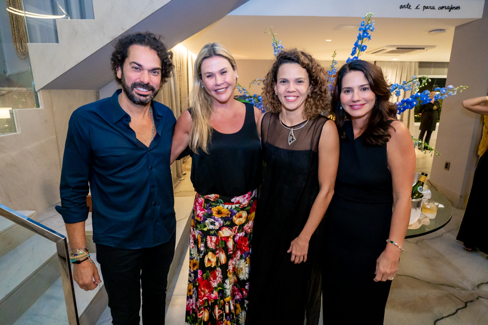 Cláudio Vale, Tatiane Quintella, Luisa Cela E Renata Vale (2)