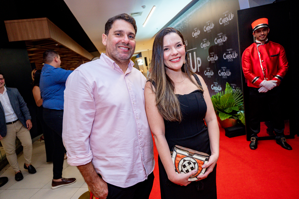 Daniel Negreiros E Carolina Sampaio