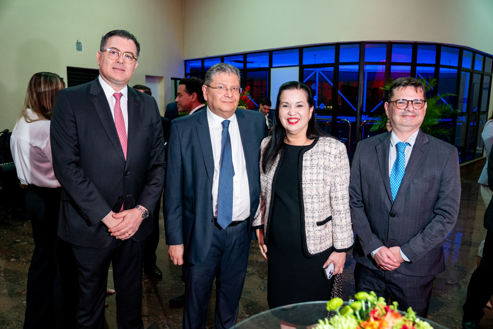 David Sombra Peixoto, Hélio E Christiane Leitão, E Fernando Martins