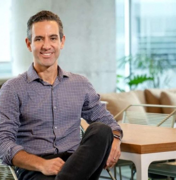David Vélez entra em lista da Forbes ao lado de Elon Musk, Warren Buffett e Taylor Swift