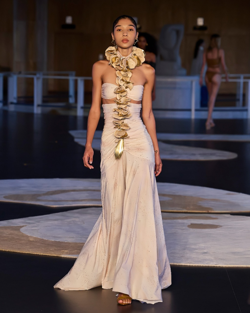 Desfile Lenny Niemeyer No Rio (8)