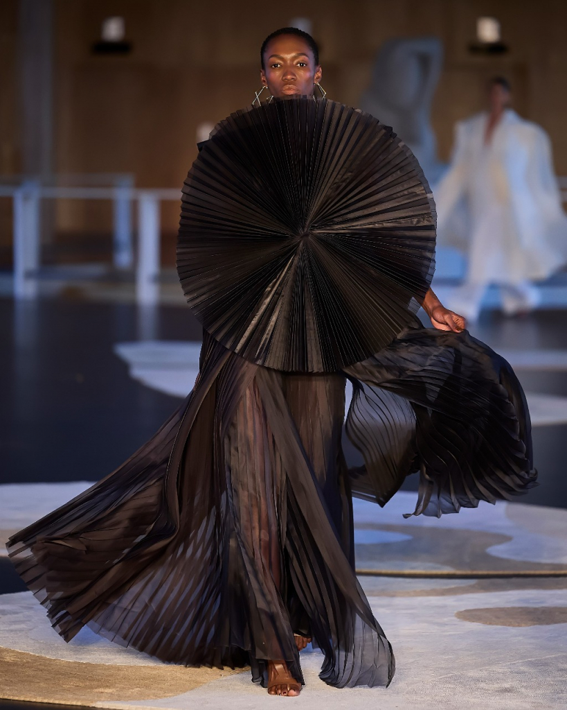 Desfile Lenny Niemeyer No Rio