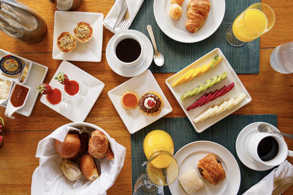 Detalhe Da Mesa Do Café Da Manhã No Vila Selvagem