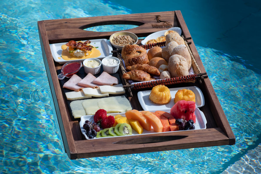 Detalhe Do Café Da Manhã Privativo No Jaguaríndia Village