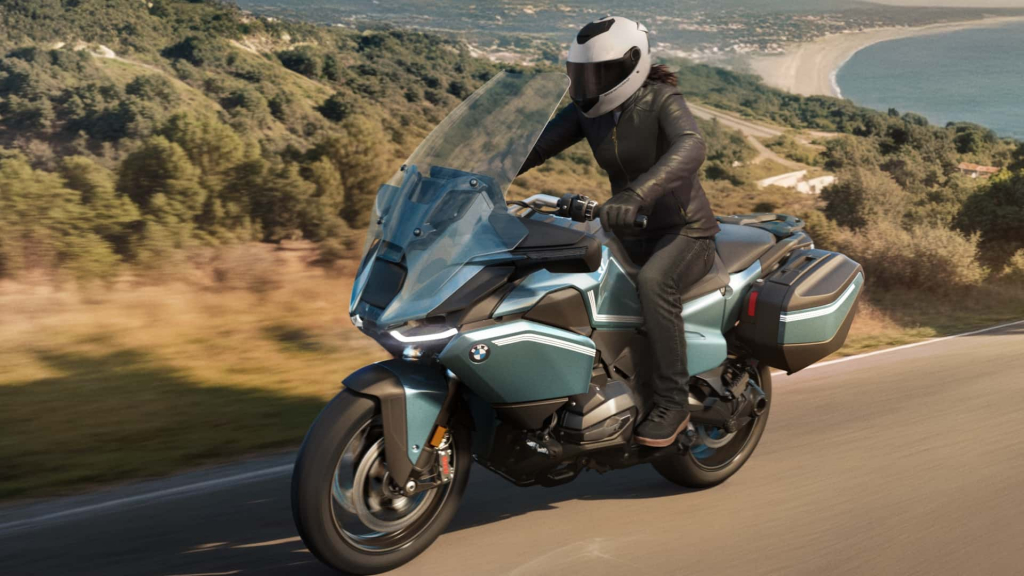 Dianteira Em Movimento Bmw R 1300 Rt