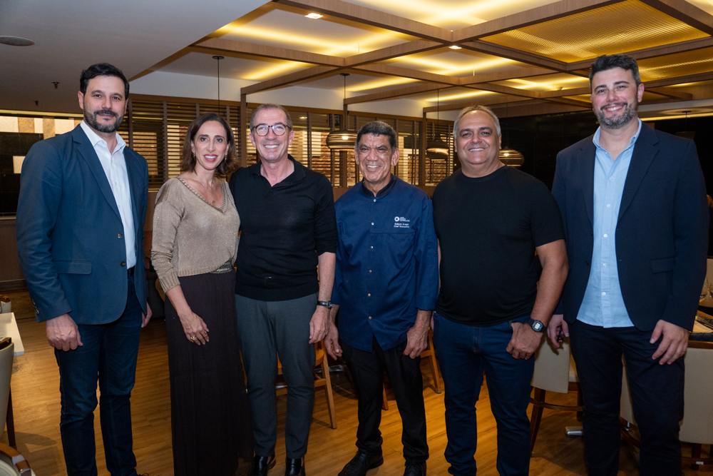 Edegard Scortegagna, Ellen E Philippe Godefroit, Chef Edílson Araújo, Edmário Lins E Mauro Schiochet