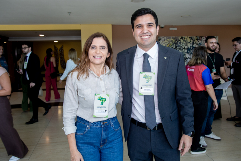 Educação em pauta - Seminário Nacional pela Alfabetização reúne especialistas em educação e autoridades em Fortaleza