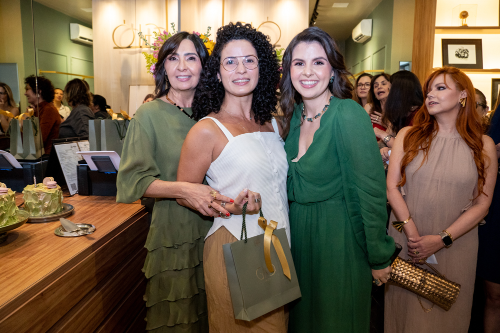 Eliane Gomes, Ana Paula Martins E Eloisa Gomes