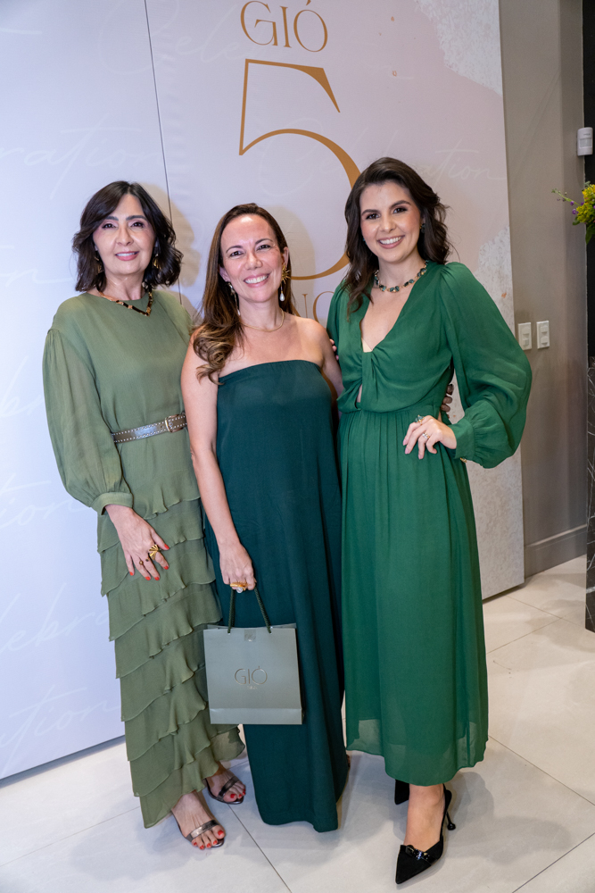 Eliane Gomes, Audileide Portela E Eloisa Gomes