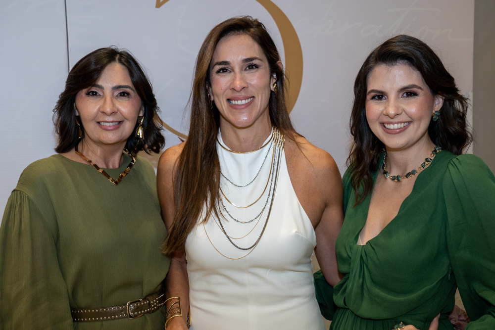 Eliane Gomes, Caroline Joca E Eloisa Gomes (1)