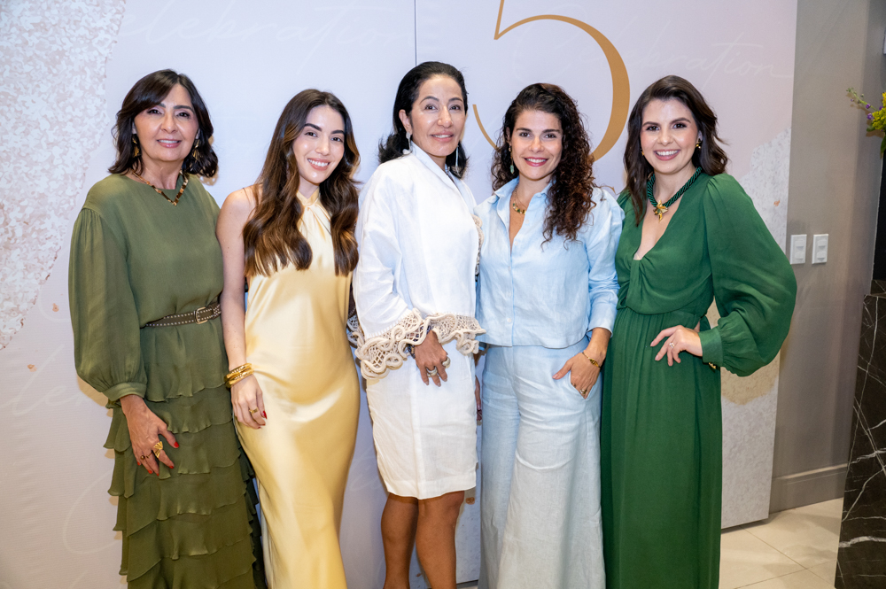 Eliane Gomes, Cecília Said, Bel Machado, Cibele Magalhães E Eloisa Gomes