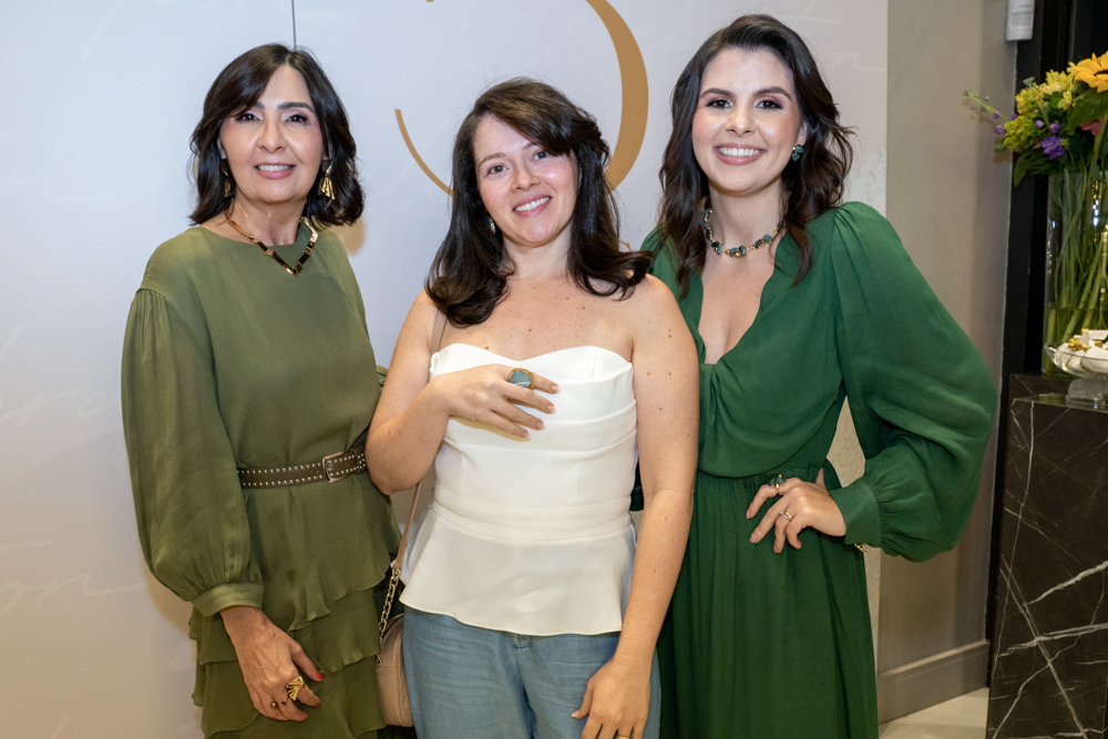 Eliane Gomes, Cejane Ribeiro E Eloisa Gomes