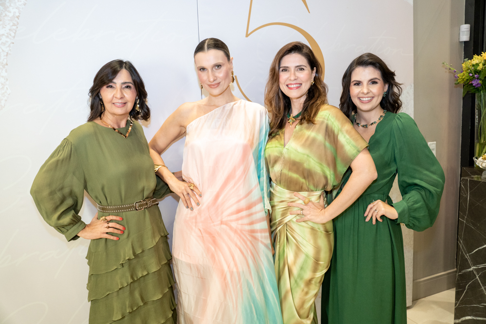 Eliane Gomes, Cynthia Mendes, Catarina Portela E Eloisa Gomes