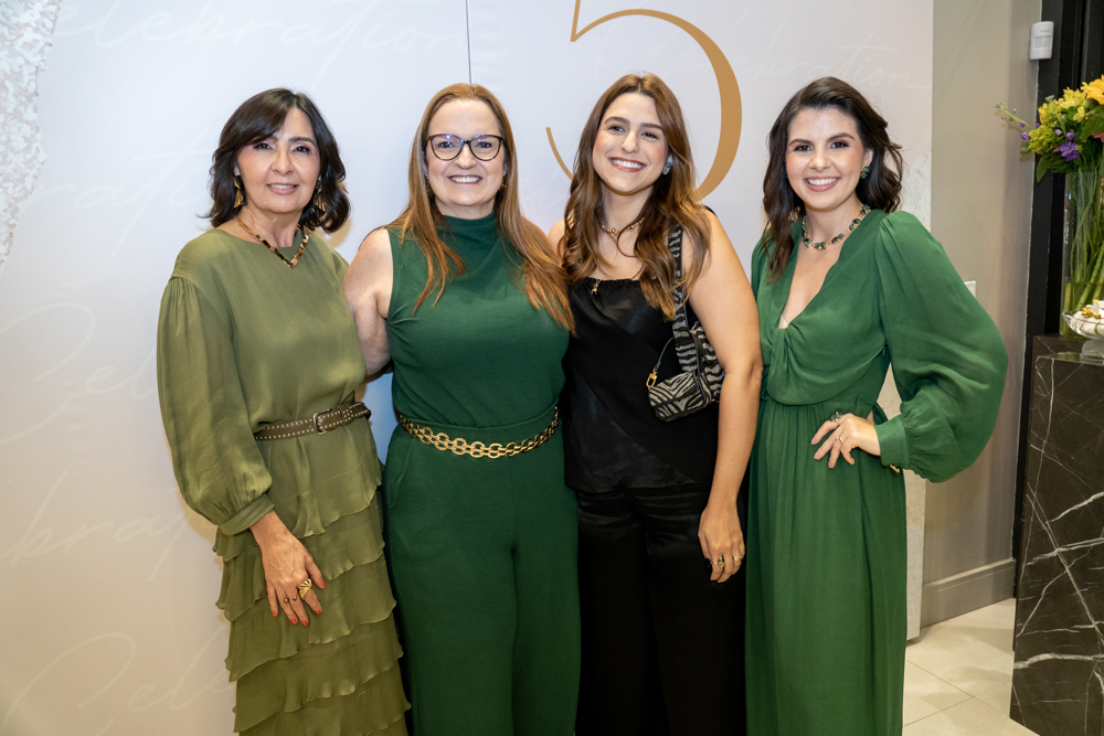 Eliane Gomes, Danielly E Giovanna Lira, E Eloisa Gomes