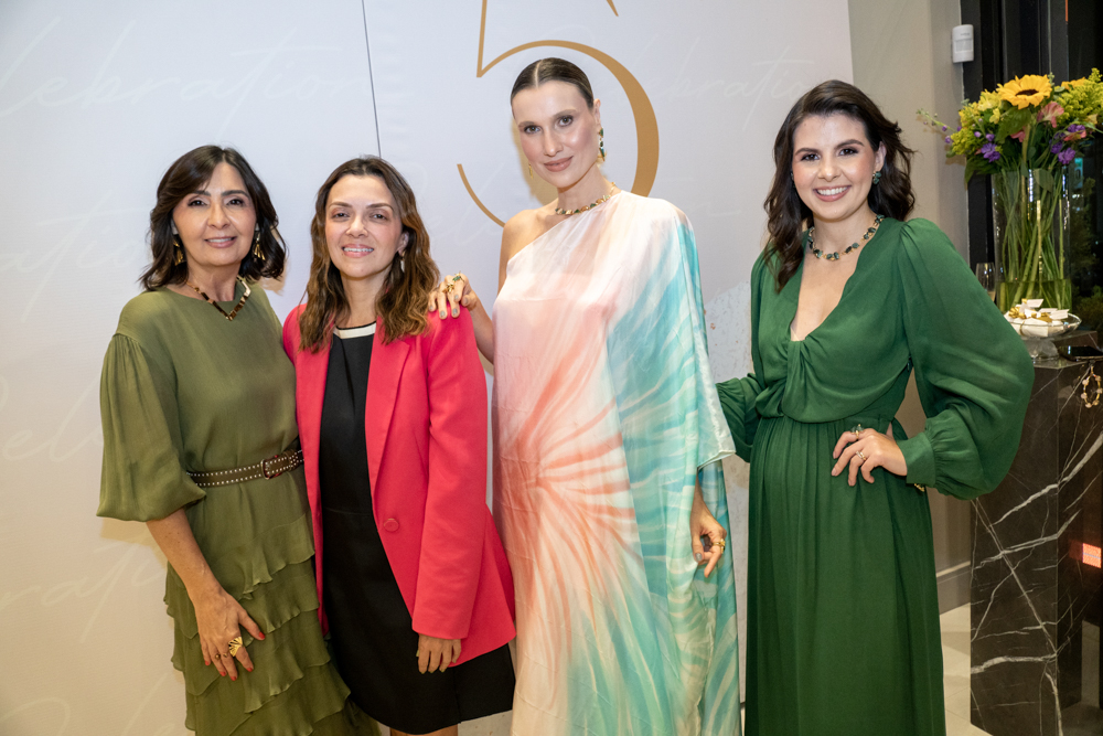Eliane Gomes, Luciana Marinho, Cynthia Mendes E Eloisa Gomes