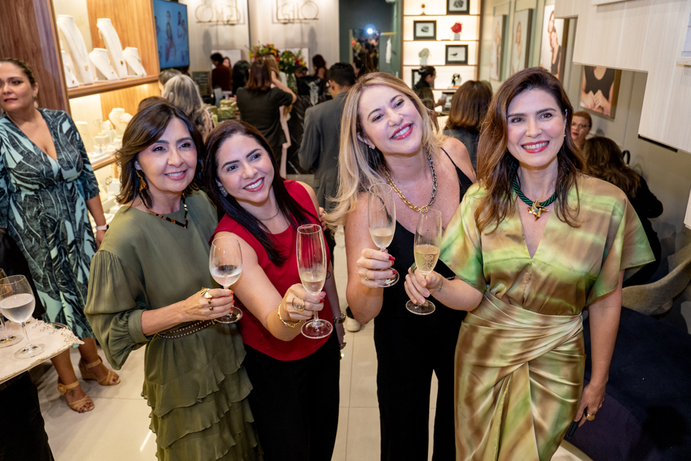 Eliane Gomes, Rafaelle Figueiredo, Renata Oliveira E Catarina Portela