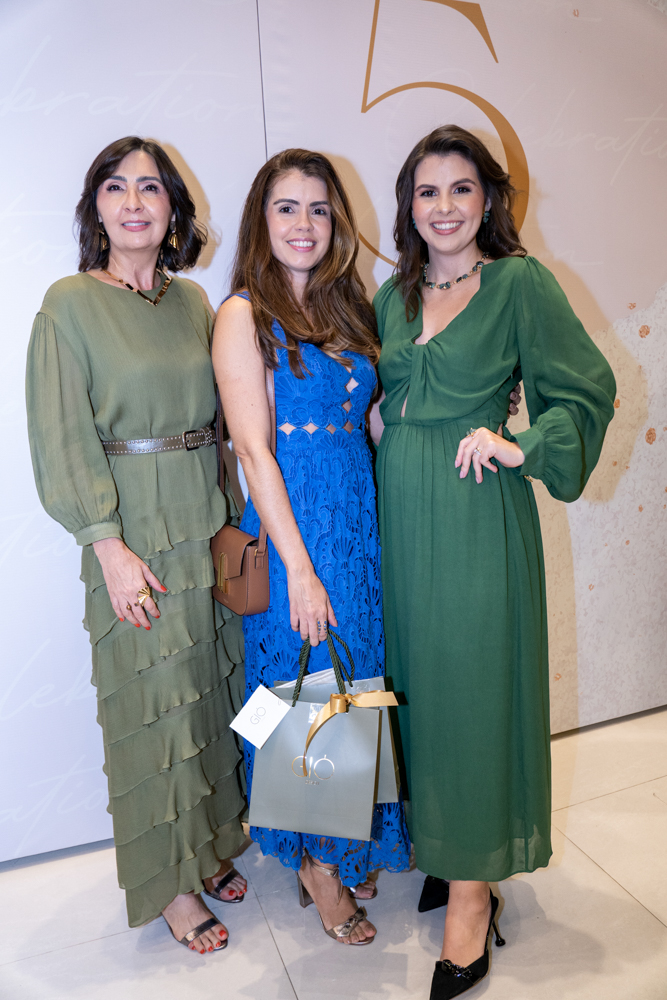 Eliane Gomes, Renata Farias E Eloisa Gomes