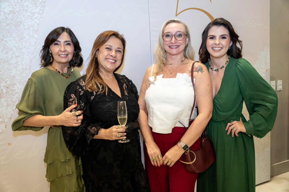 Eliane Gomes, Virginia Fernandes, Ilná Dantas E Eloisa Gomes